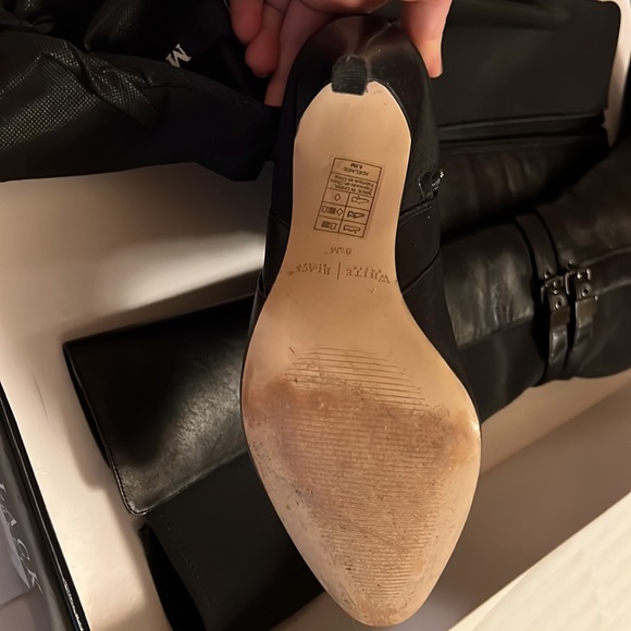 WHBM ADELAIDE Black high heel pointy toe boots - Picture 6 of 8